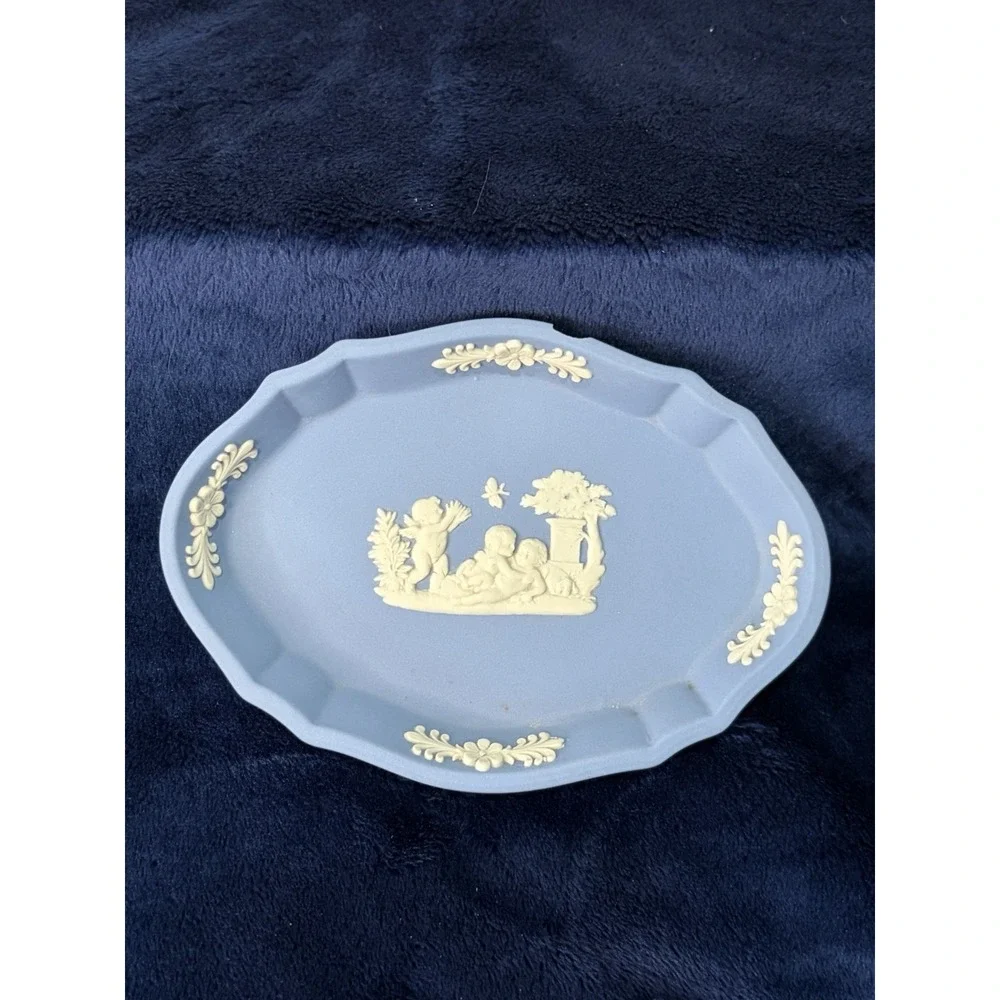 Wedgwood Blue Jasperware 3pc Lot Diamond Round Scalloped Dishes Plates Vintage